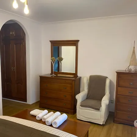 Casa Xardin Hébergement de vacances O Pedrouzo